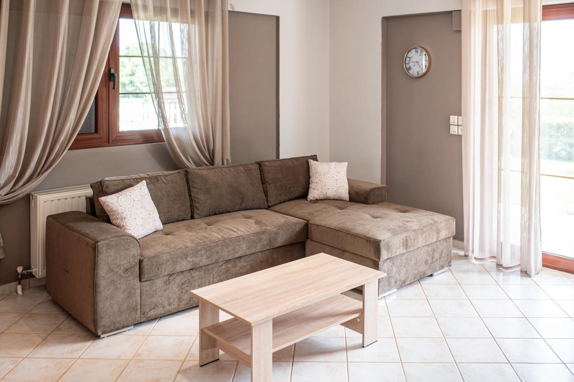Theoni's With Garden And Sea View Apartment Alexandroupoli